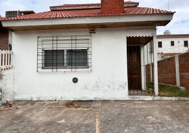 Casa sola en lote